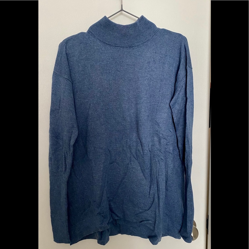 NWT Halston XS Sweater Top